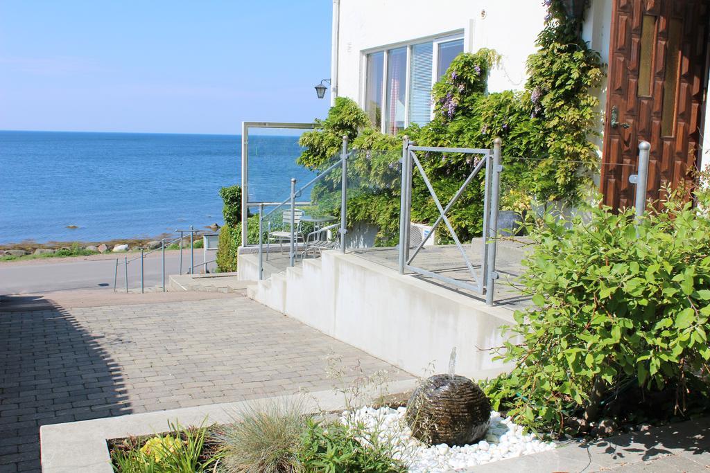 Pensionat Strandgarden Molle Bagian luar foto